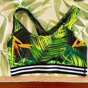 Onzie Size Small Bra Top